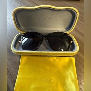 GUCCI Sunglasses - BRAND NEW